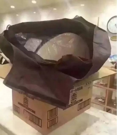 反转再反转！马桶盖到底拿没拿？  