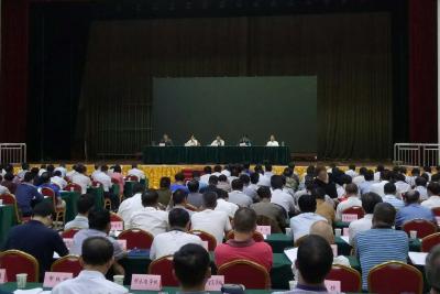 我市再部署市区创卫工作