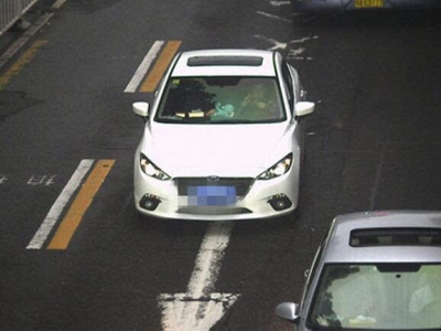 武汉交警10月份抓拍驾车打手机5970起 不系安全带7875起