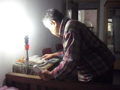 谎称有血光之灾 红安三男子盗窃独居老人3800元