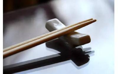 文化中国 | 一双筷子，7寸6分的秘密