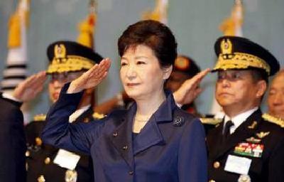 朴槿惠将发表“国民谈话”再次致歉 或宣布退居二线 