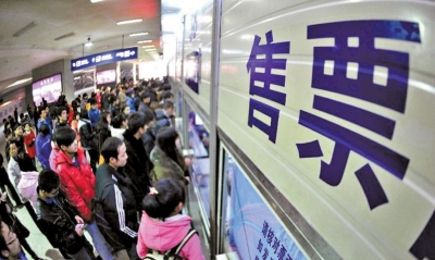 麻城市积极做好学生旅客售票和乘降服务工作