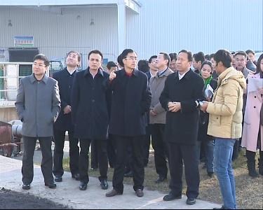 第五届市委常委会第一次会议开到环保督办现场