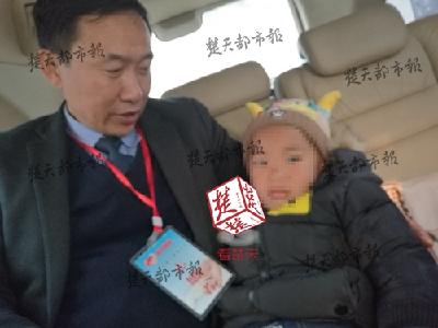 男子3.5万元卖掉1岁半小儿子 称成功了再卖大儿子