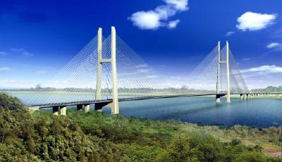 武穴长江公路大桥钢围堰制作加紧进行