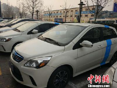 中国多地开始流行“共享汽车” 会否加剧交通拥堵？