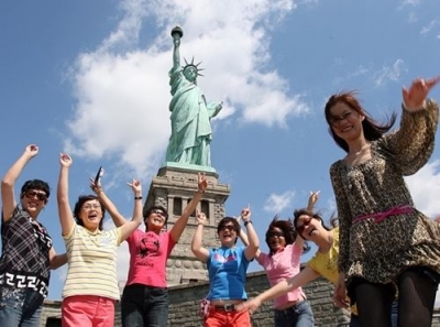 旅游素质逐渐提高 中国游客成为行走的