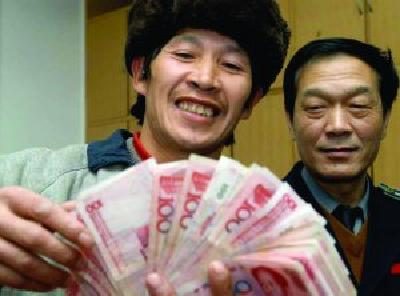 2016年湖北农村居民人均可支配收入12725元 中部第一