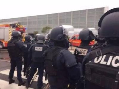 突发丨3天4起爆炸枪击事件！法国还安全吗？