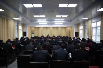 【今日头条】我市打响形式主义官僚主义集中整治“发令枪” ——现场交办精准扶贫领域6大类25个问题