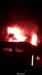 中北大学一实验室发生火灾 学生称曾传出爆炸声