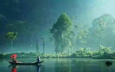 有情怀的人，真的自带光芒