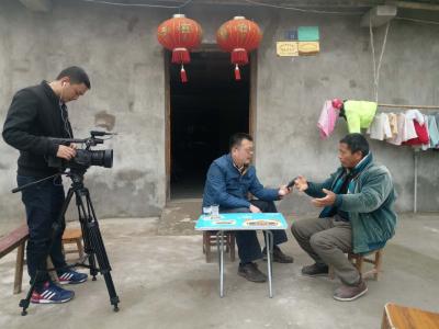 黄冈广播电视台《法治时空》栏目走进武穴市人民法院