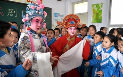 浠水戏曲进校园活动走进丁司垱镇方郭小学
