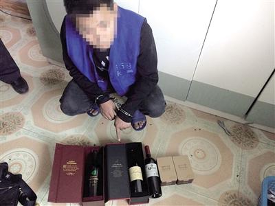 男子不满经常加班到很晚 街头砸车窗盗物30多起