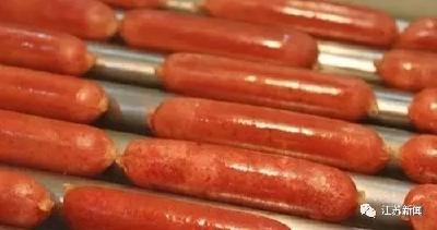 进价才3毛4一根！你知道这些香味四溢的烤肠里到底是什么吗？专家检测后说...