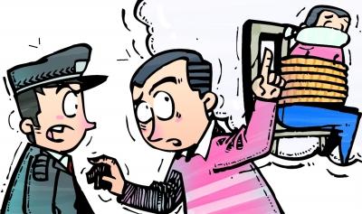 男子喝醉后总认为别人会伤害自己 3年报假警106次