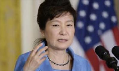 朴槿惠被延长关押半年 法院:有销毁证据可能