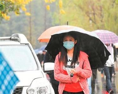  全省天气今起逐渐云开日出 商场秋冬装提前热卖