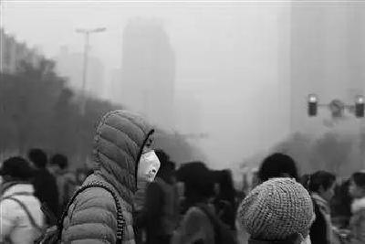重污染天气入侵湖北！多个工地全面停工！今明两天武汉还将…出门时这些事一定要注意！