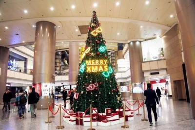 圣诞节掀年末消费潮 全球超60%圣诞树为中国造