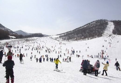 冬季旅游产品受青睐 小长假第二天湖北假日游持续火爆