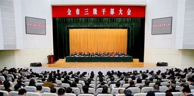 工作这么干就不难 省人大常委会副主任、市委书记刘雪荣教你“六大工作法”
