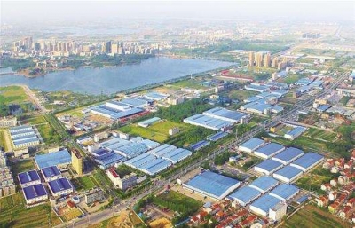 邱丽新上门为园区企业解难题办实事