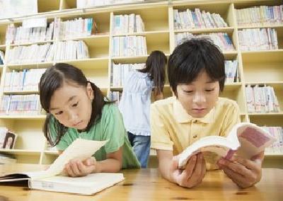  我国中小学生学习时间