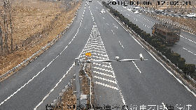 仅1分钟，驾照被扣30分！他这一波操作，看得交警很无奈…