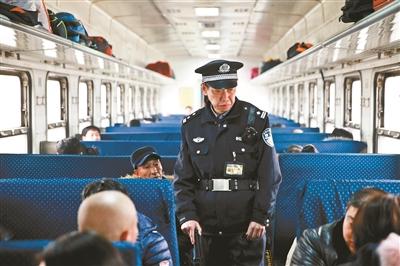 春运31天 北京铁警为旅客找回现金共计33万余元