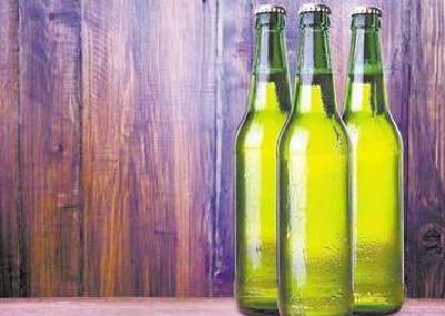 为什么啤酒瓶大多是绿色的？很多人不知道