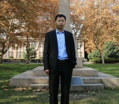 请收下我的致敬！第一批90后已经当大学教授了！