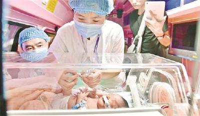武汉推广新生儿医保“落地即保” 凭宝宝出生证明可一站式参保报销