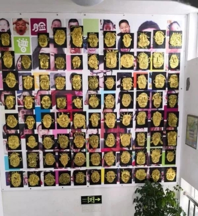 小学报名现场出现尴尬一幕！这些家长，你们欠孩子一个道歉