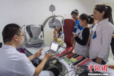 官方出手！以后小学生睡不够10小时都算违规！