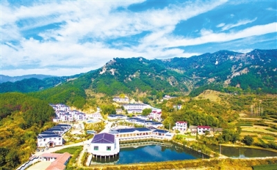 湖北黄冈筑巢引凤促老区振兴发展—— 千名“能人”跃进大别山