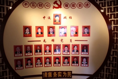 麻城市西畈社区：整合资源建平台，发挥作用强支部