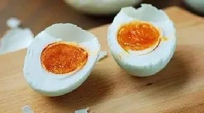 鸡蛋、鸭蛋、鹅蛋、鹌鹑蛋……营养差别这么大，不知道亏大了！