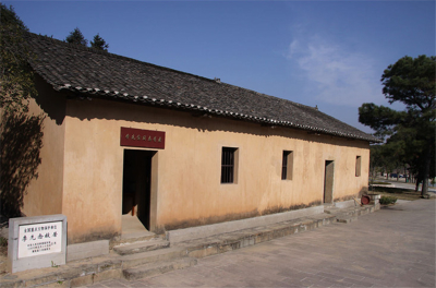 《探寻红色精神 传承红色基因》李先念：两枚银元背后的深情