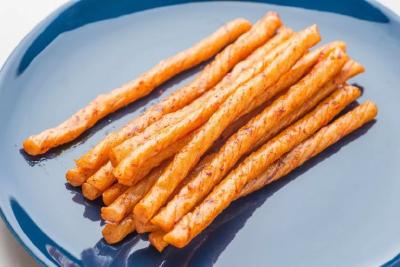 市场监管总局：“辣条”类食品统一按照调味面制品管理 减盐减油减糖