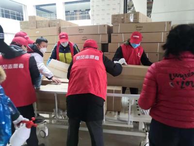 爱心企业向黄冈医院捐赠300台取暖器