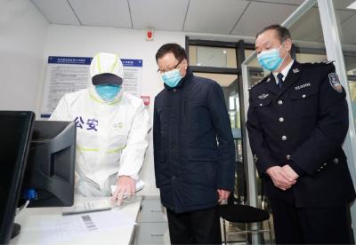 应勇：底数摸清、人员摸准、数据真实，才能“釜底抽薪”！
