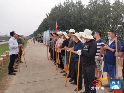 “六时”黄州长江大堤值守