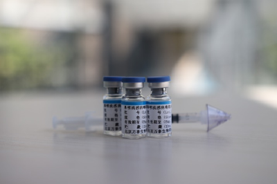 不用打针！鼻喷新冠疫苗，快了