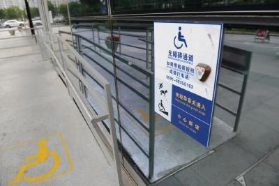 全国人大代表：拐卖儿童犯罪建议十年起判
