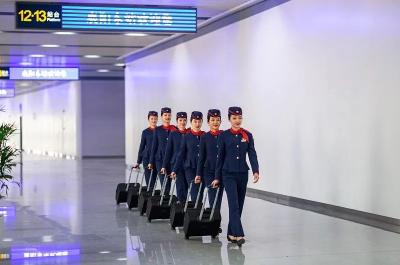 出行指南！优先安排下铺！