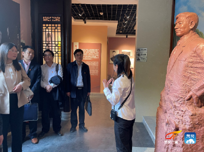  党史学习教育市委宣讲团开展学习教育和集中备课活动
