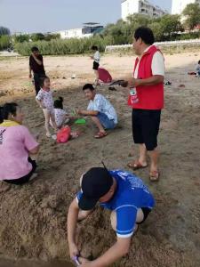 防溺水保安全 英山志愿者在行动